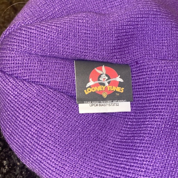 NEW! Looney Tunes Tasmanian Devil Toque - Picture 5 of 5